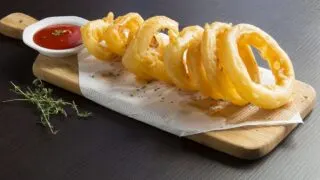 Onion Rings Recipes - Keto, bacon-wrapped, air fried and more